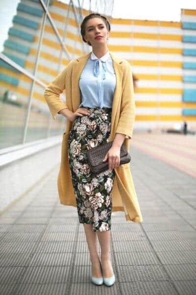 How to wear cardigan with skirt