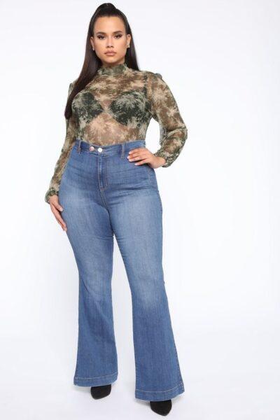 plus size flared jeans