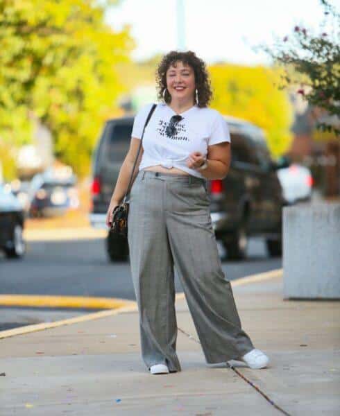 What shoes to wear with wide-leg plus-size pants