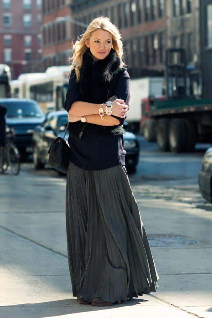 how to wear long skirts in winter