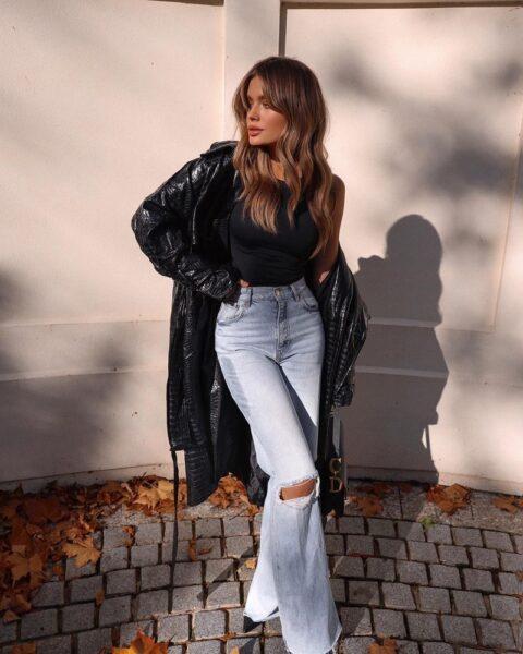 ripped jeans outfit for women