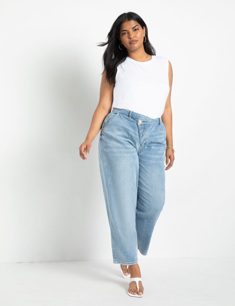 Women's Relaxed Fit Jeans